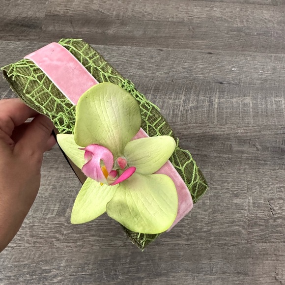 Handmade Designer Fascinator Headband Black Green Pink Velvet Bow Floral Orchid - Picture 5 of 12